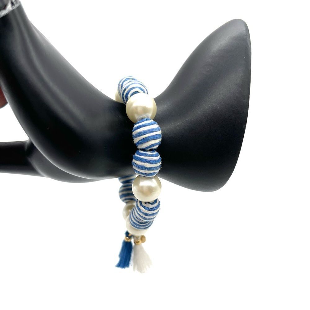 J.Crew Faux Pearls and Beads stretch Bracelet - Picture 2 of 3